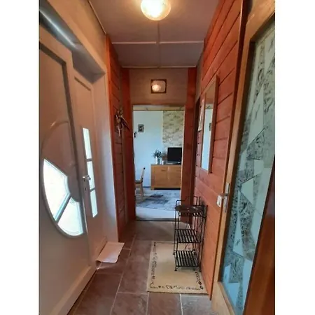 In Harz With 2 Bedrooms بيت للعطل