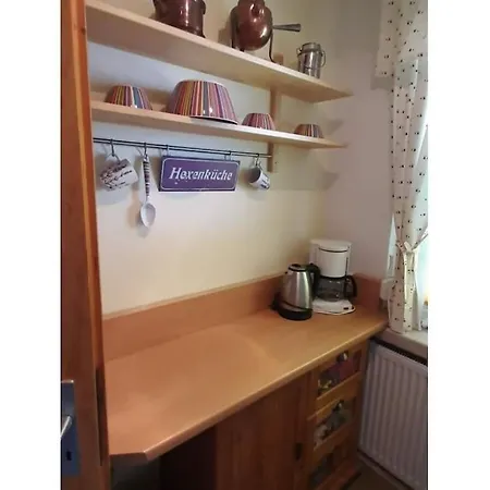 In Harz With 2 Bedrooms بيت للعطل